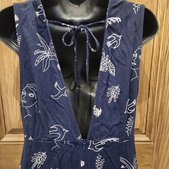 Navy Blue Printed Jumpsuit - Picture 5 of 8